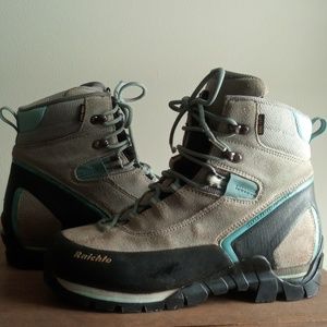 Raichle hiking boots